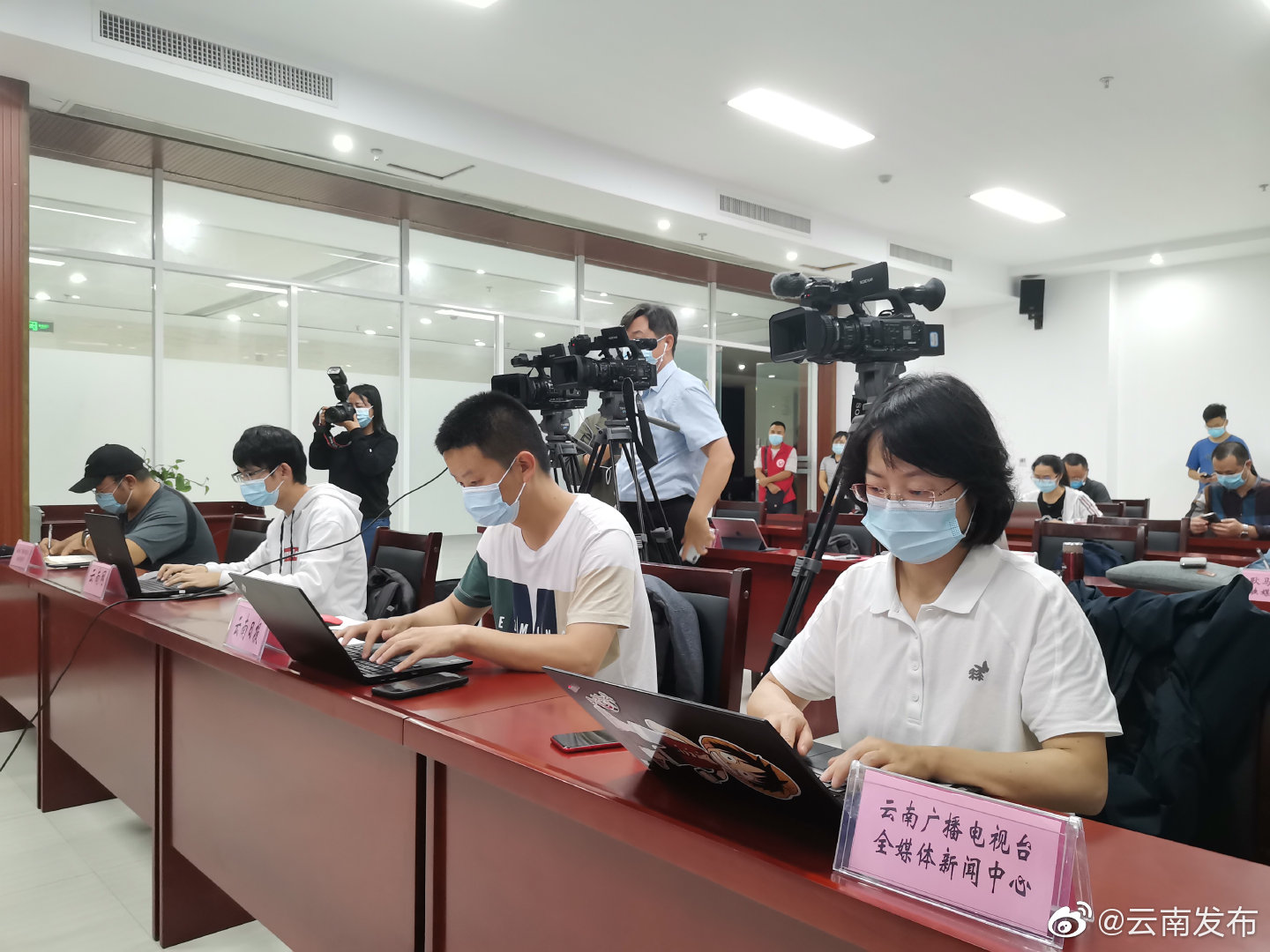 11月9日24时至11月23日24时，孟定镇这些片区居民施行居家隔离14天