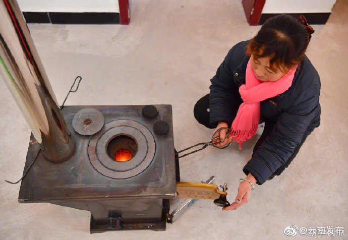 注意！烧炭环境下用餐需警惕一氧化碳中毒