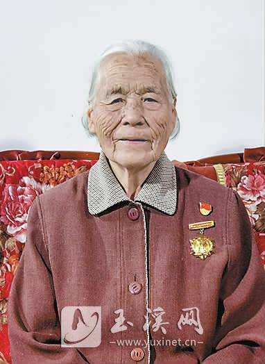 马秀莲：将丈夫和弟弟送去参军