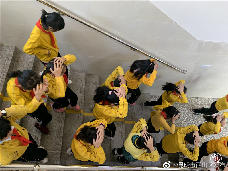 “昆明市西山区发布”微博