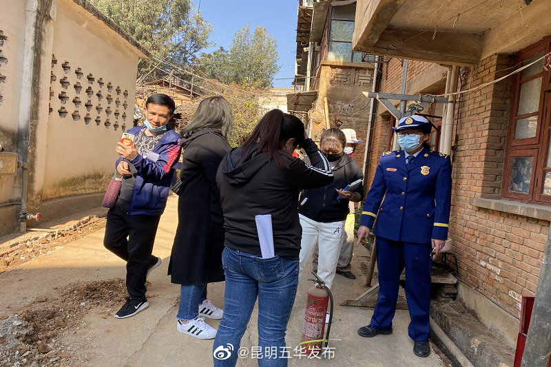 区消防救援大队开展联合检查