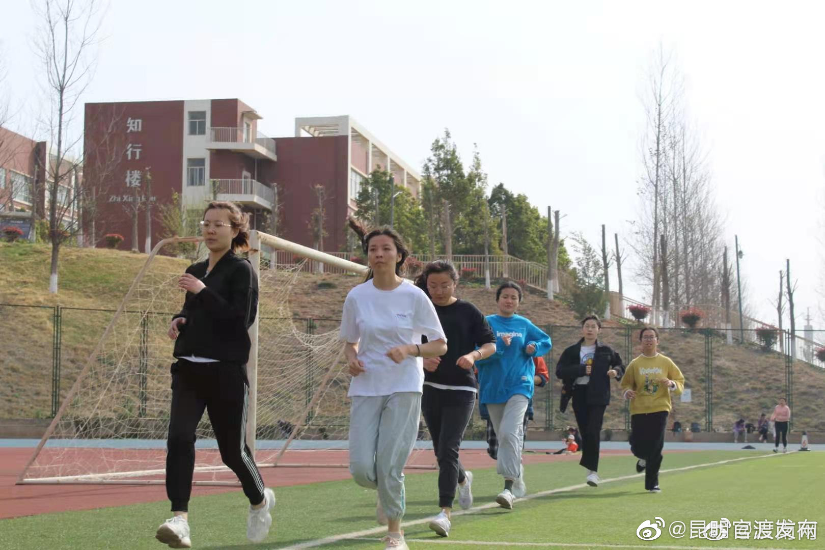 “昆明官渡发布”微博