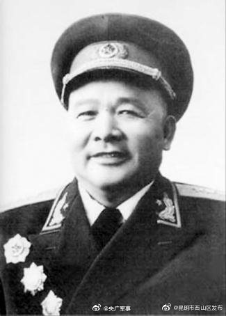 今天，缅怀开国大将徐海东