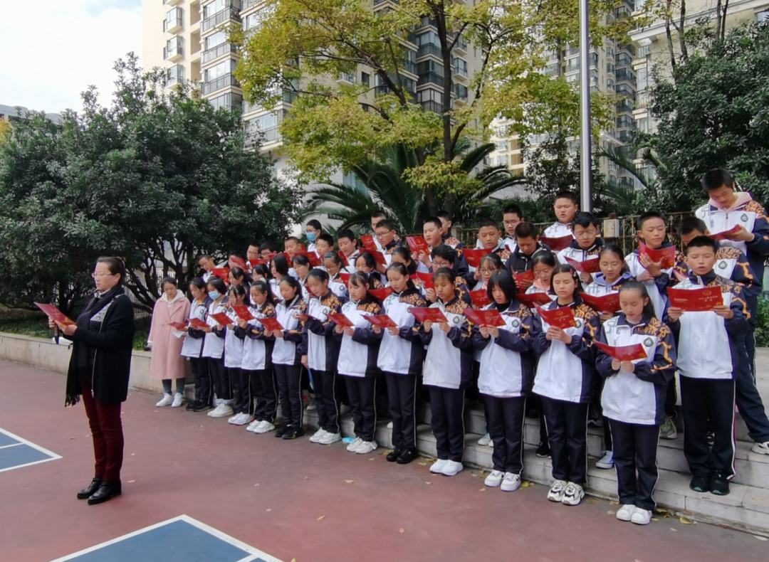 盘龙教育(微信)