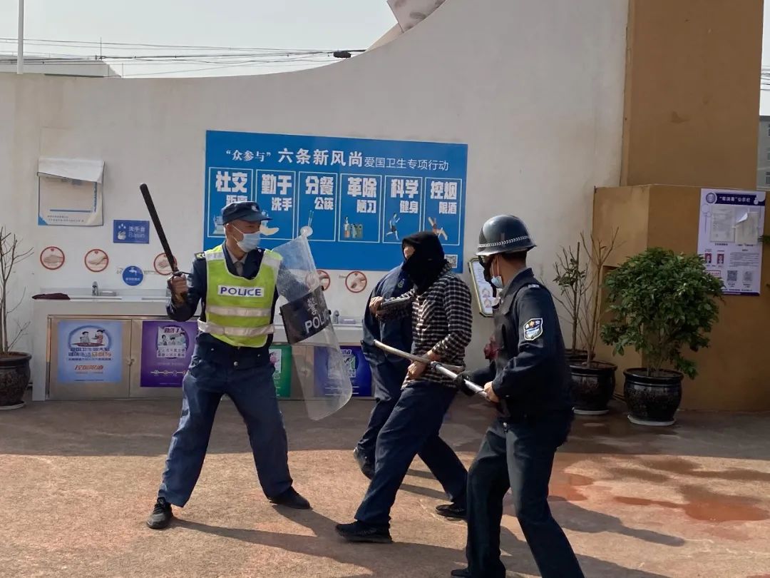 昆明呈贡新区第四小学(微信)