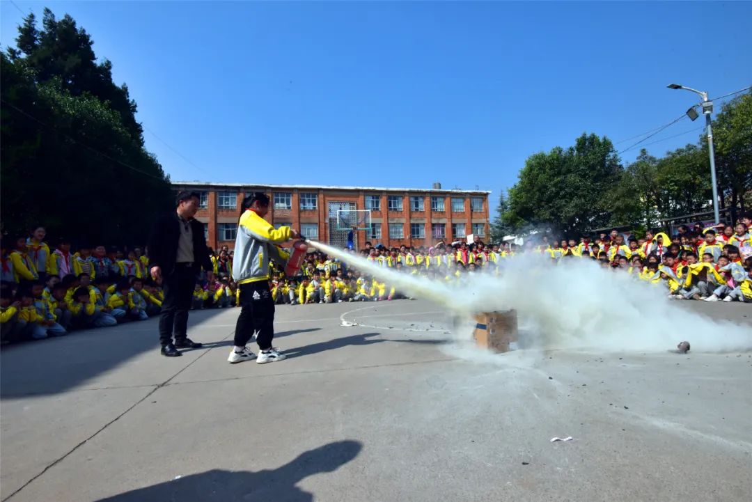红河日报(微信)
