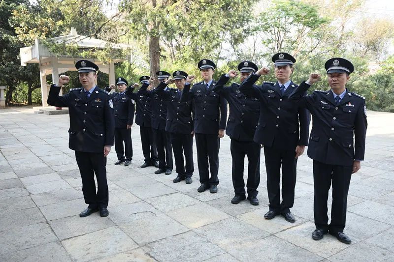 盘龙警方(微信)