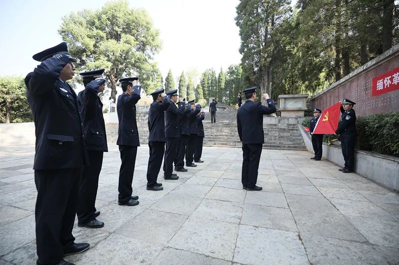 盘龙警方(微信)