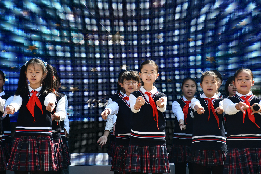 昆明市盘龙区东华小学(微信)