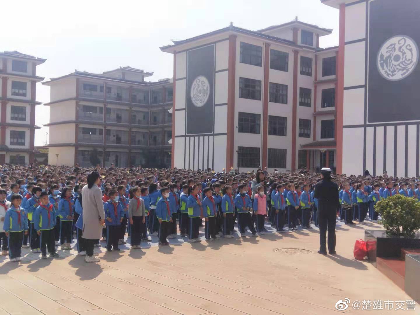 楚雄市交警微博