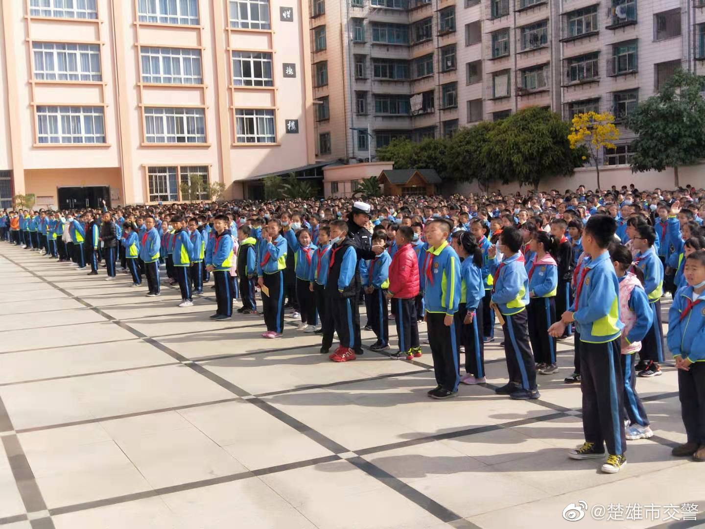 楚雄市交警微博