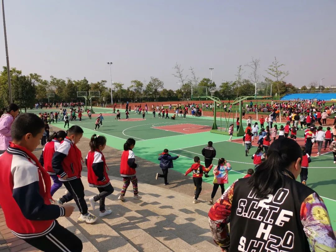 昆明高新第四小学(微信)