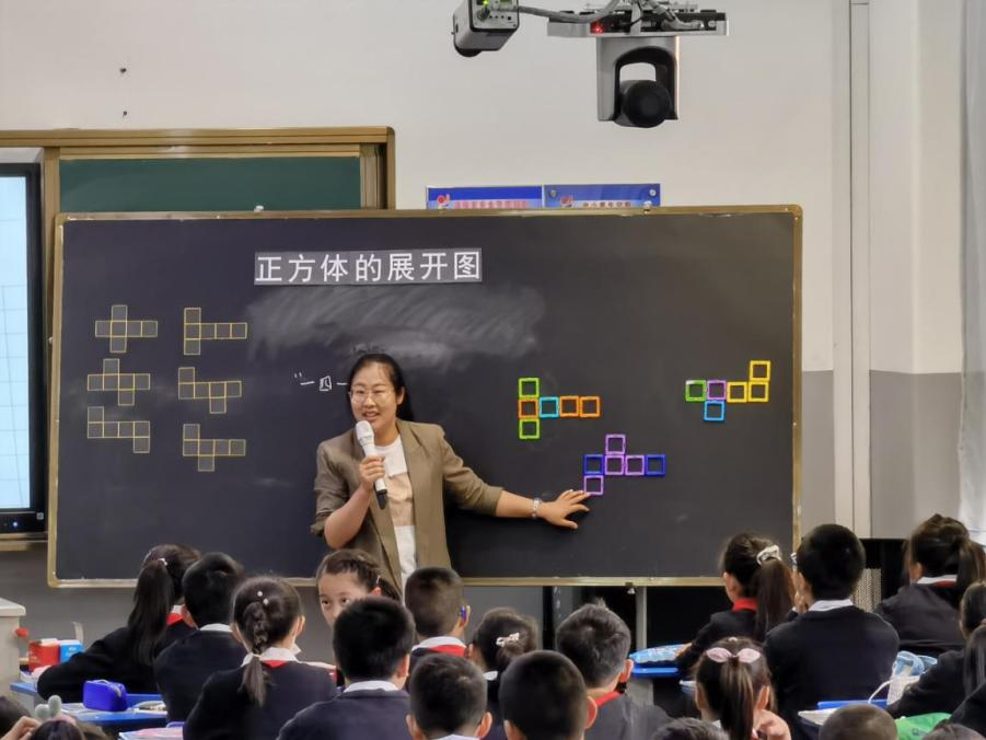 昆明市盘龙区东华小学(微信)