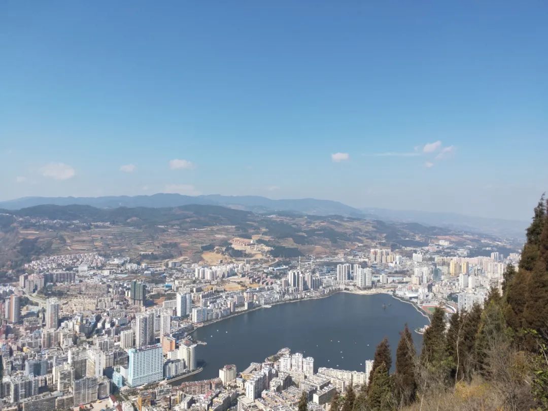 红河文旅(微信)