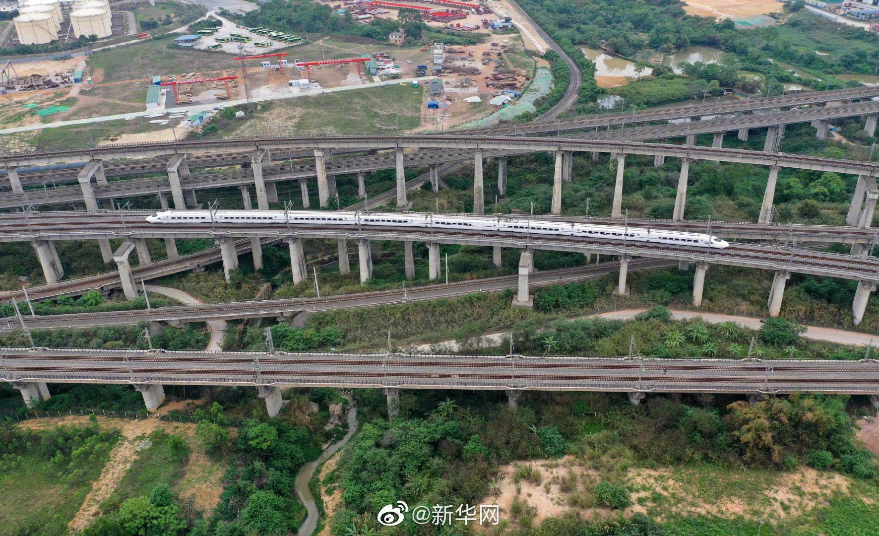 全国铁路清明小长假发送旅客近5000万人次
