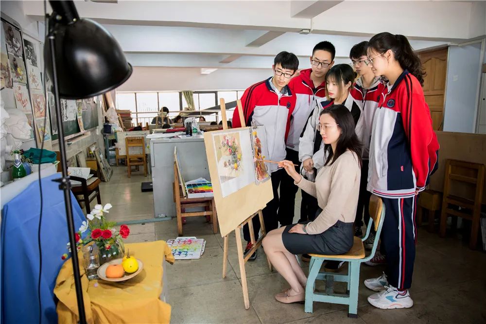 盘龙教育(微信)