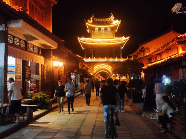 春城晚报(微信)