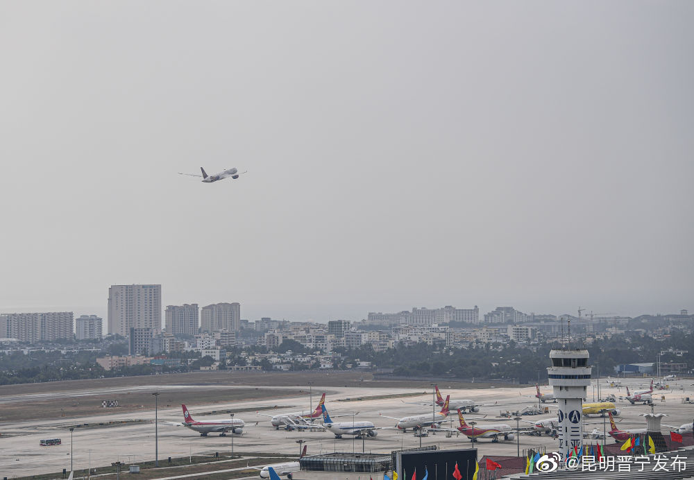 同比增长178.75%！五一假期预计近800万人次乘机出行