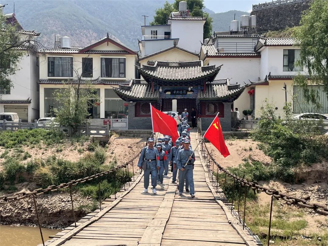 丽江日报(微信)