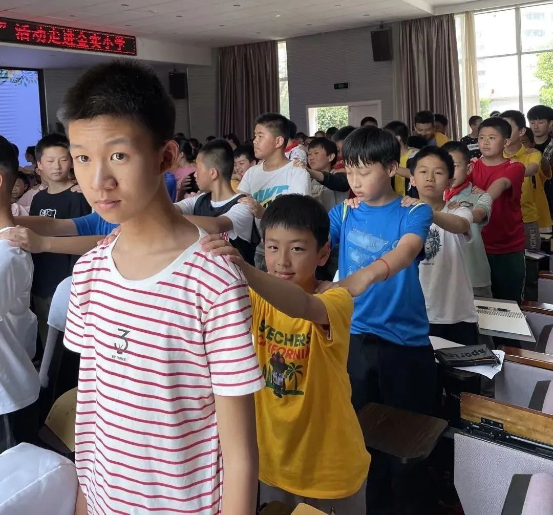 盘龙教育(微信)