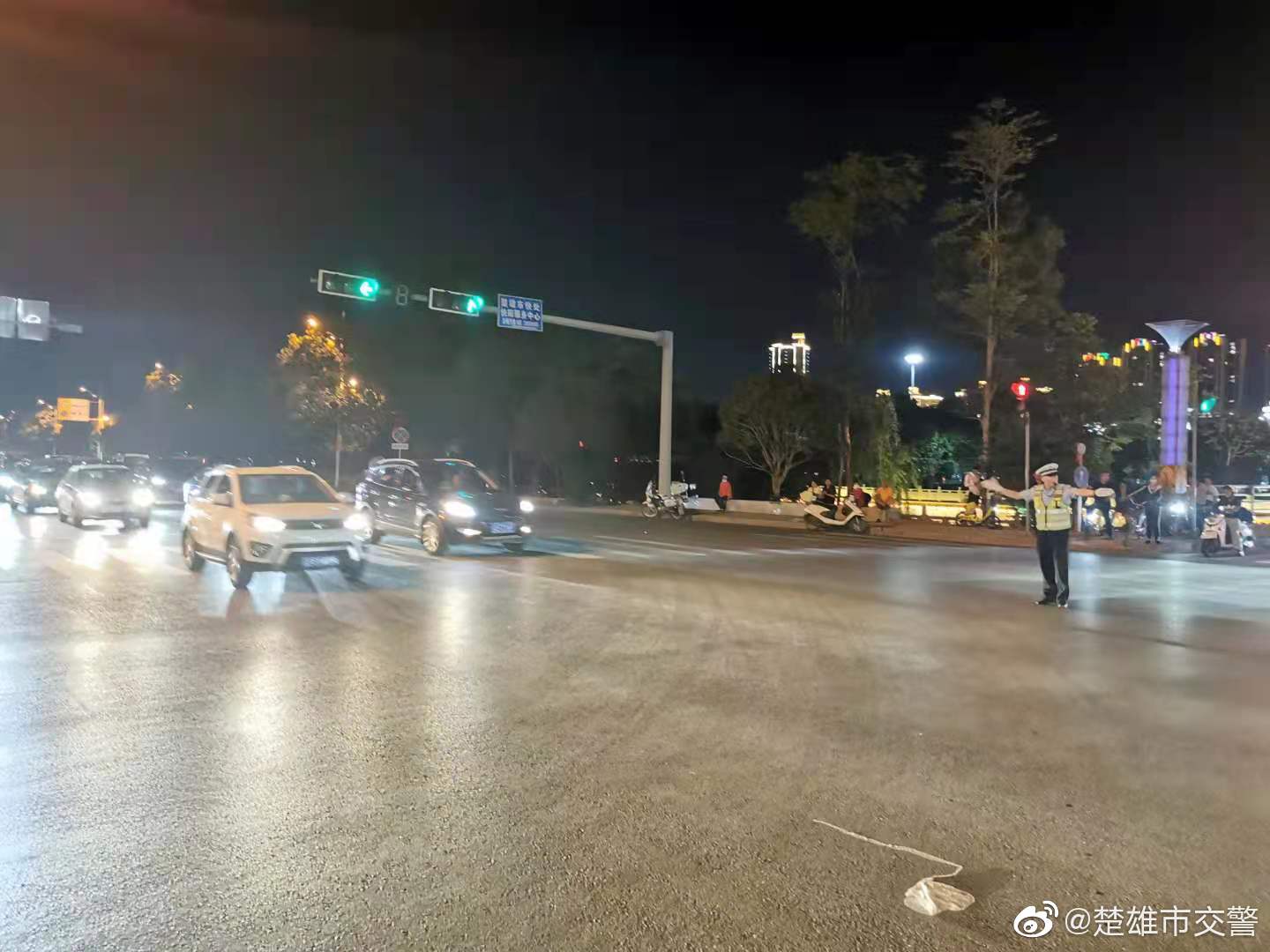 楚雄市交警微博