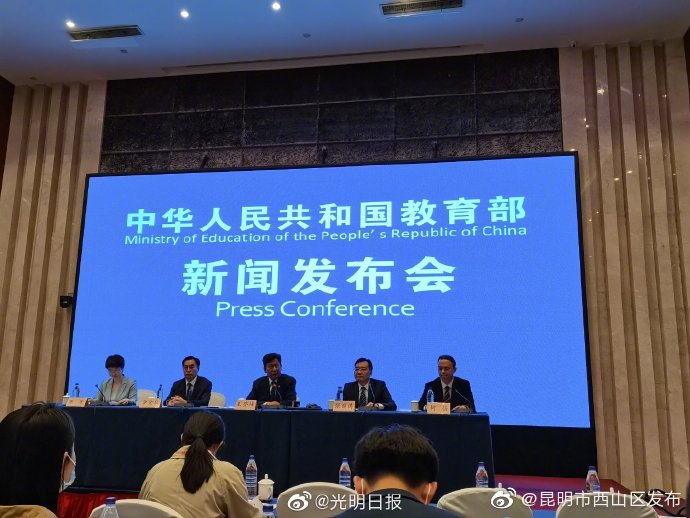 义务教育阶段美育教师5年增17.9万