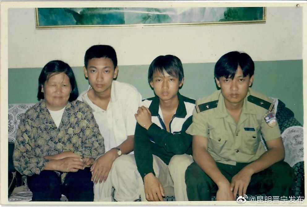 “子权妈妈，我们都是您的子女”