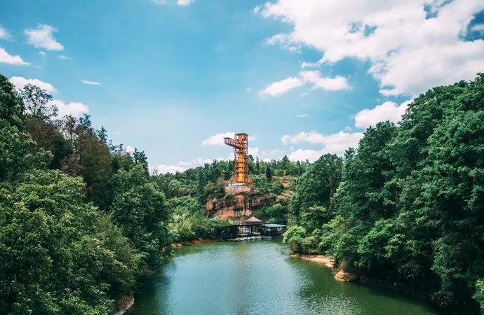 昆明发布(微信)