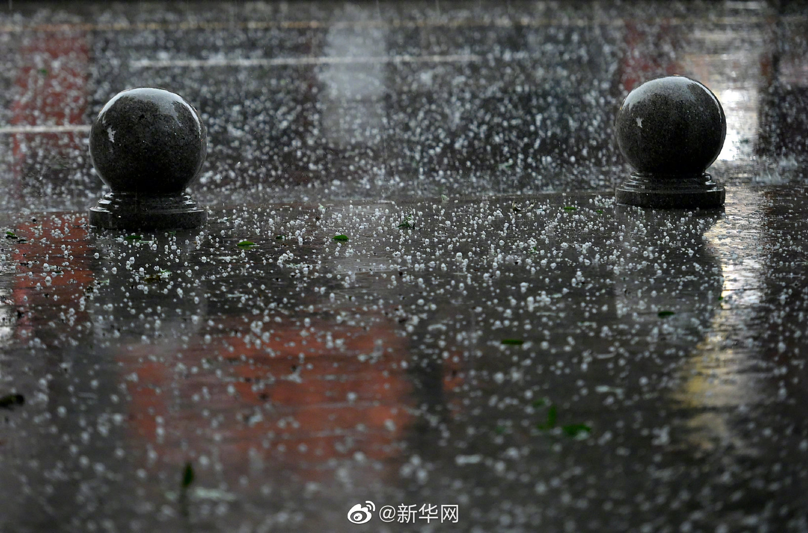 强对流天气预警:9省份部分地区有雷暴大风或冰雹