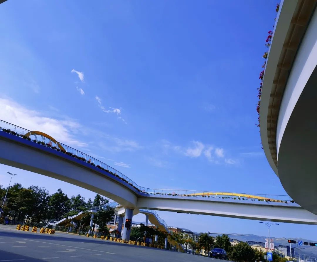 红河文旅(微信)