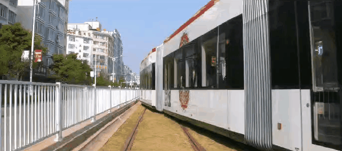 春城晚报(微信)