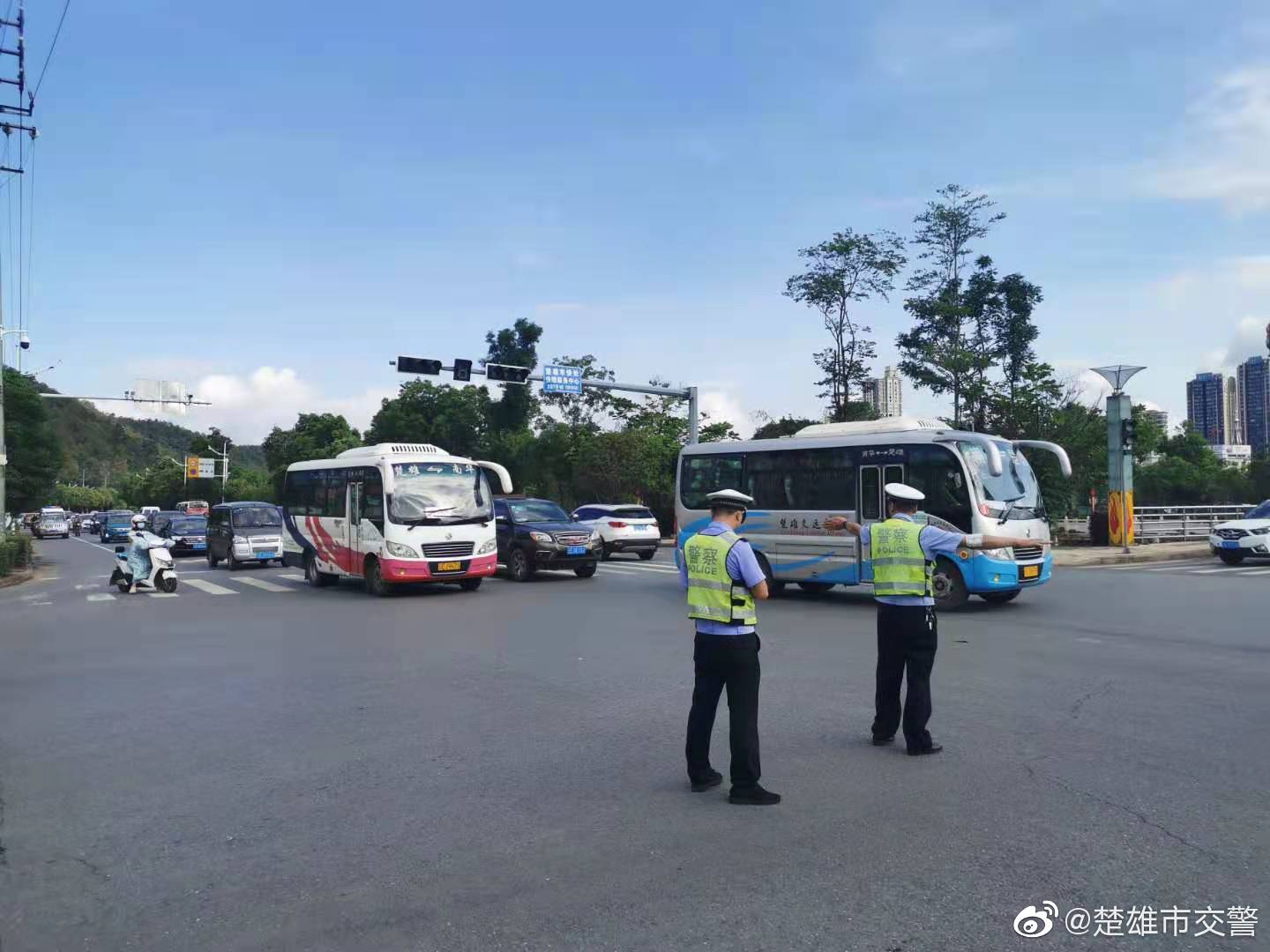 楚雄市交警微博