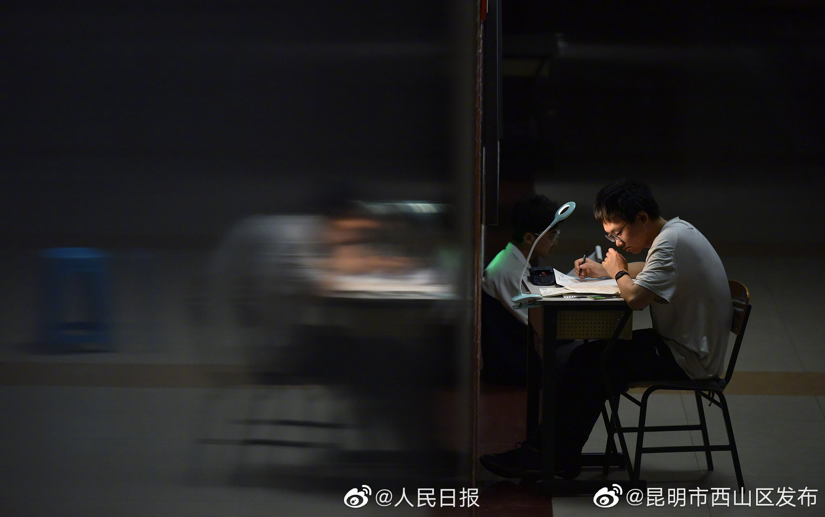 “昆明市西山区发布”微博