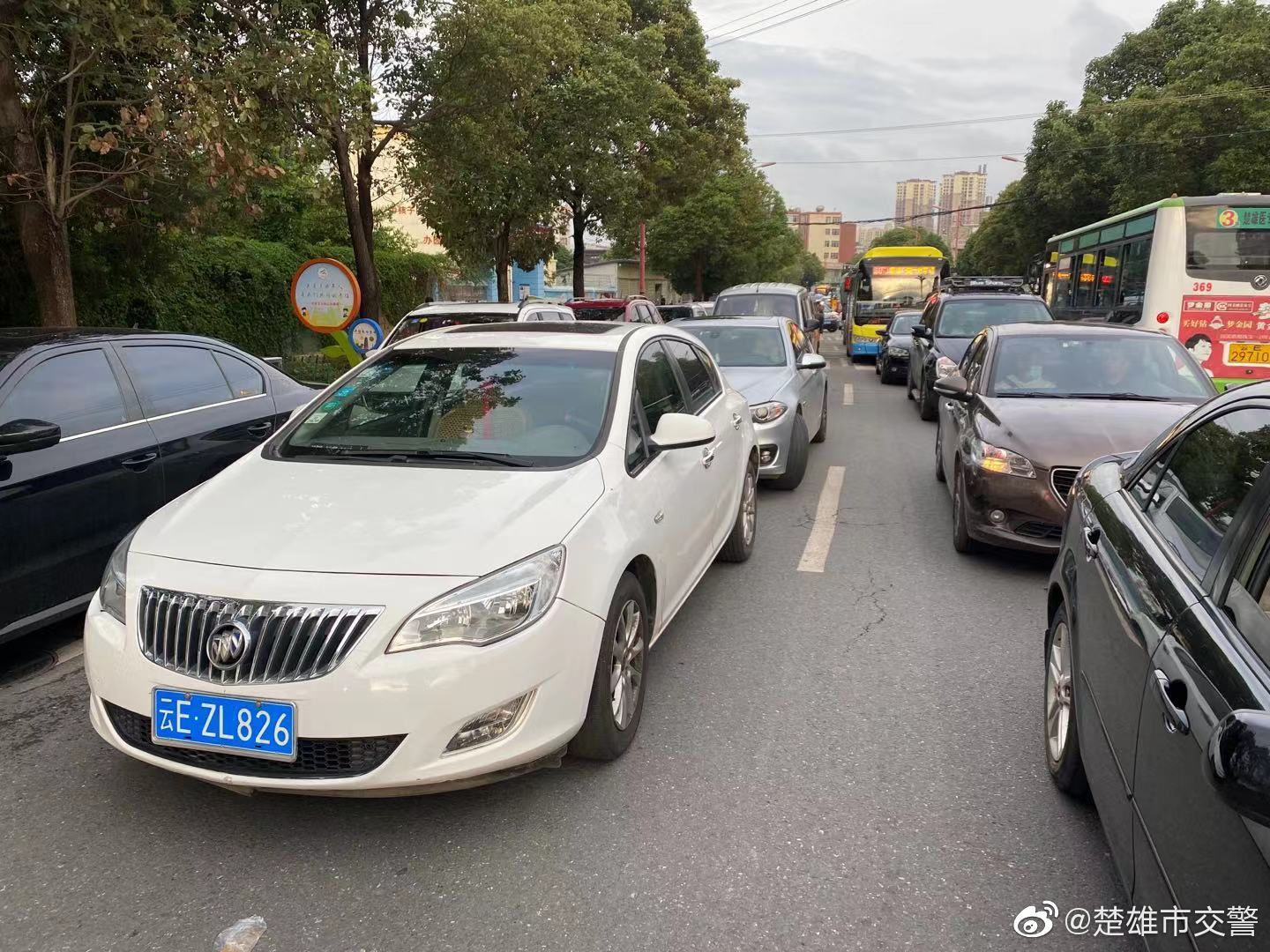 楚雄市交警微博