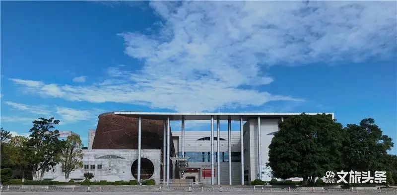 红河文旅(微信)