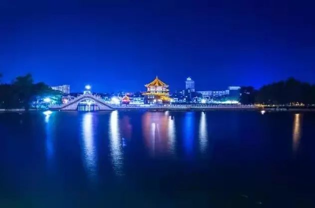 云南法制报(微信)
