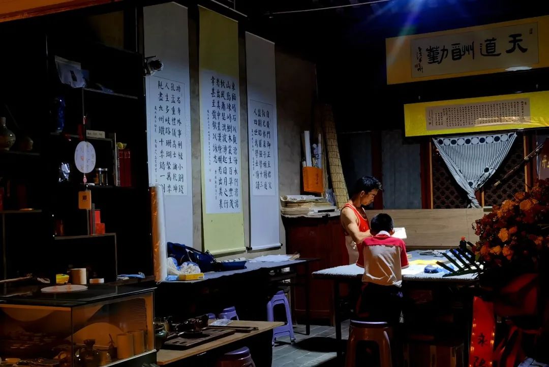 红河文旅(微信)