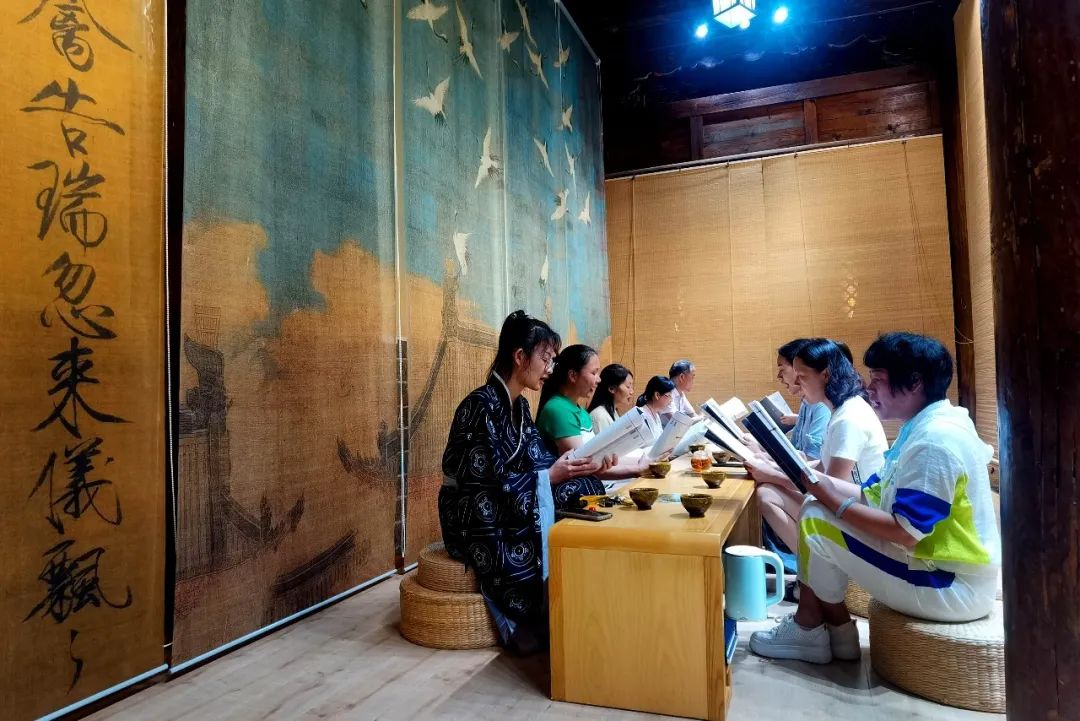 红河文旅(微信)