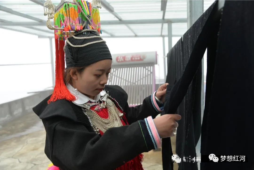 红河文旅(微信)