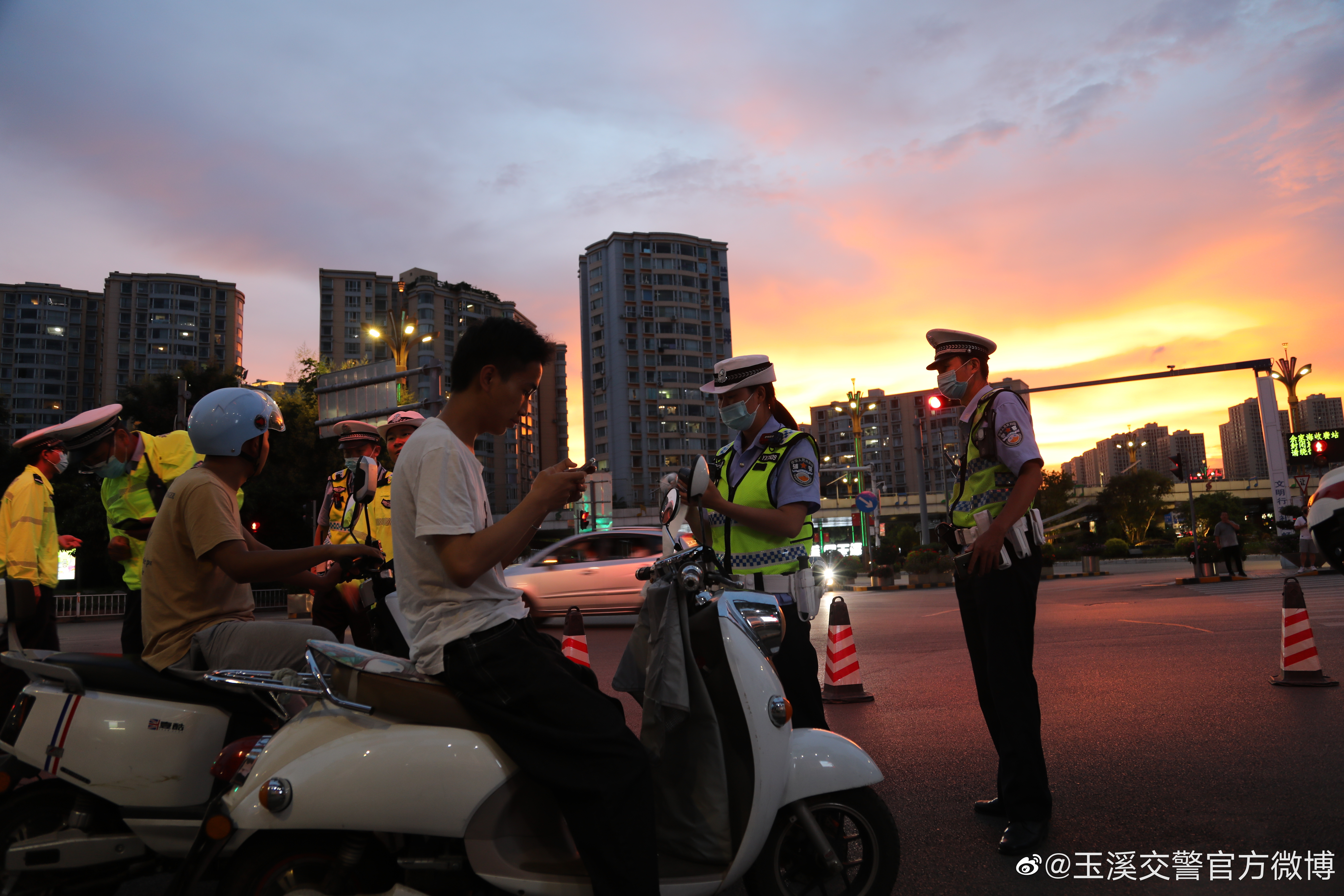 玉溪交警官方微博