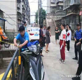 金马街道：“飞线充电”埋隐患 环境整治保安全