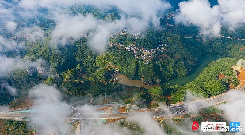 “云南发布”微博