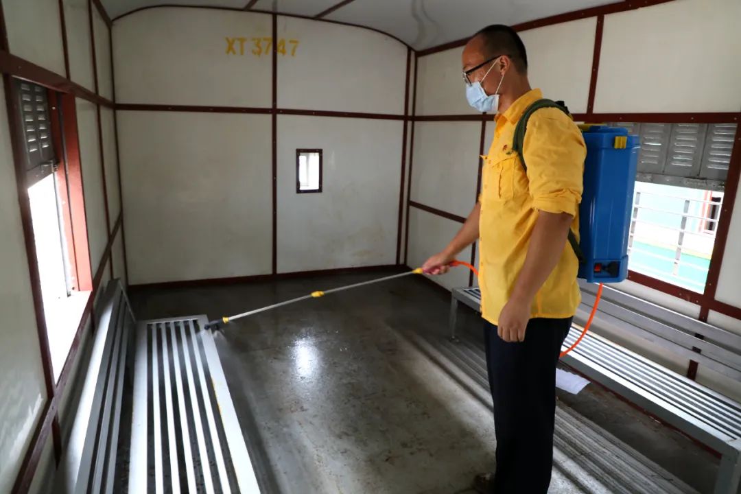 昆明铁路(微信)