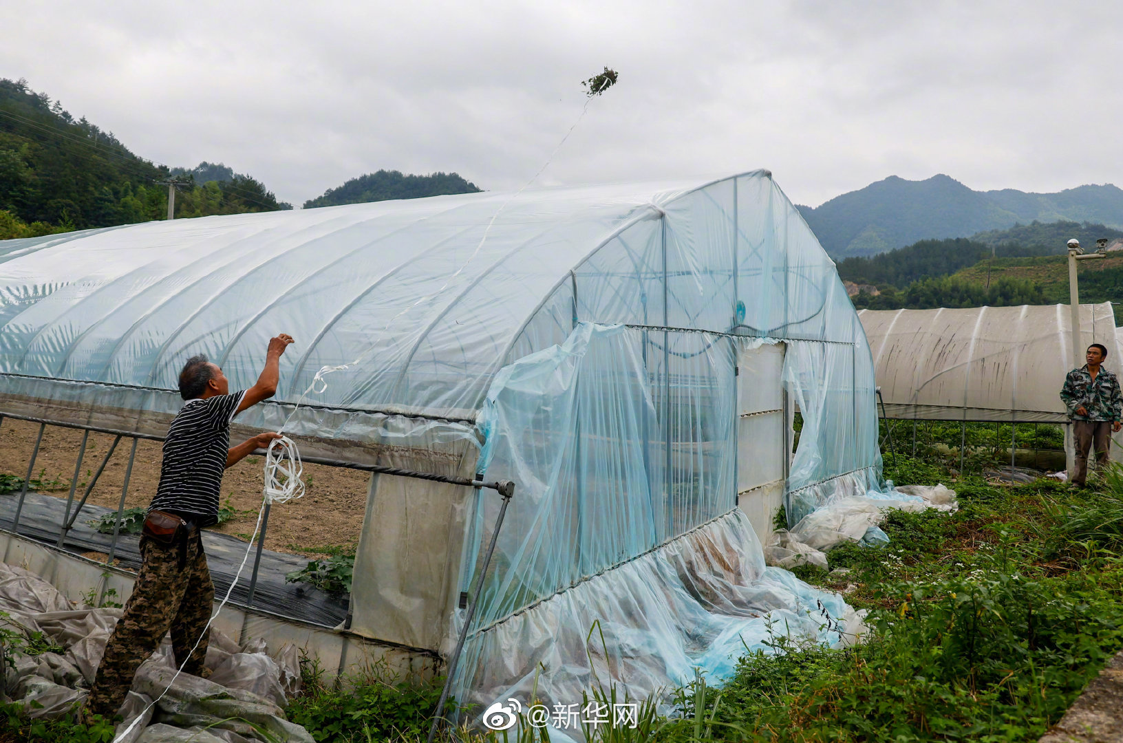 浙江将台风应急响应升至Ⅰ级