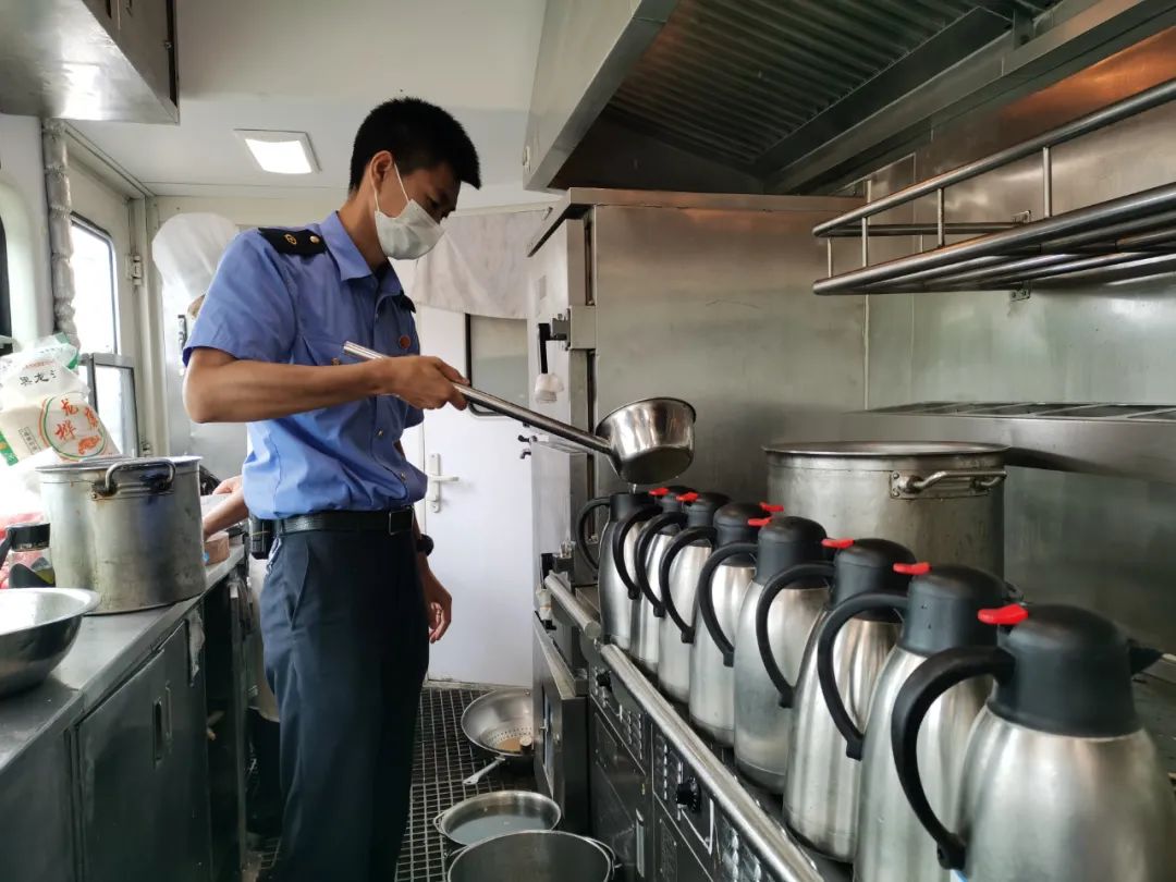 昆明铁路(微信)