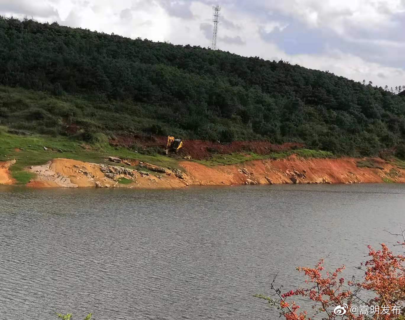 “嵩明发布”微博