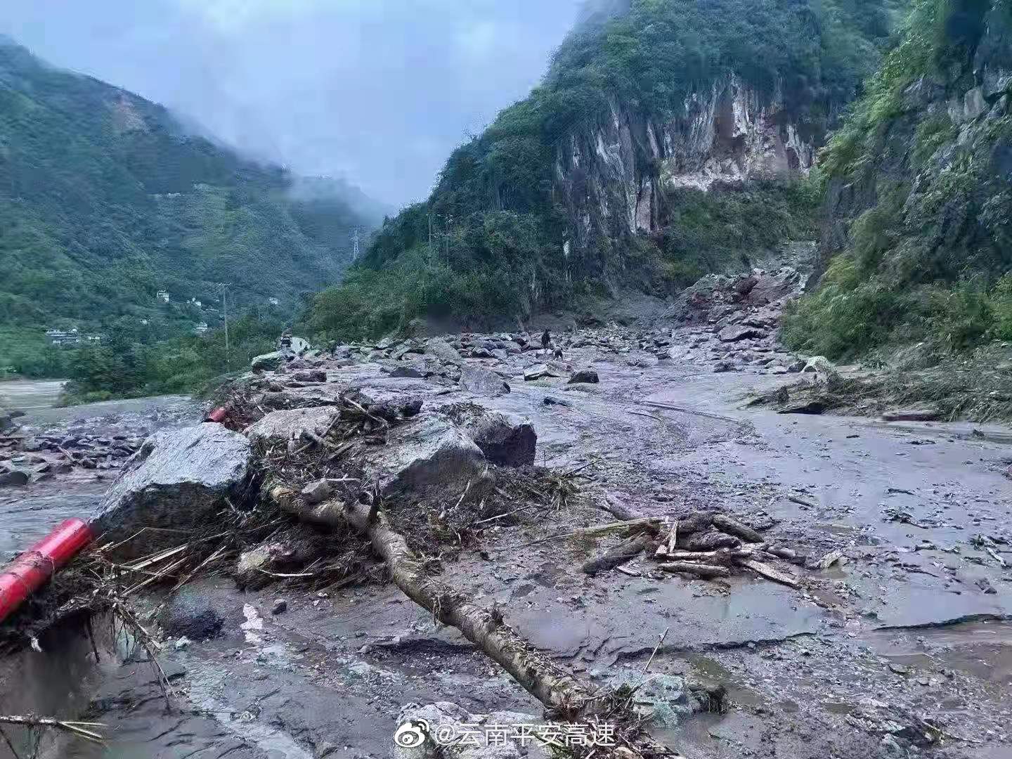 云南平安高速微博