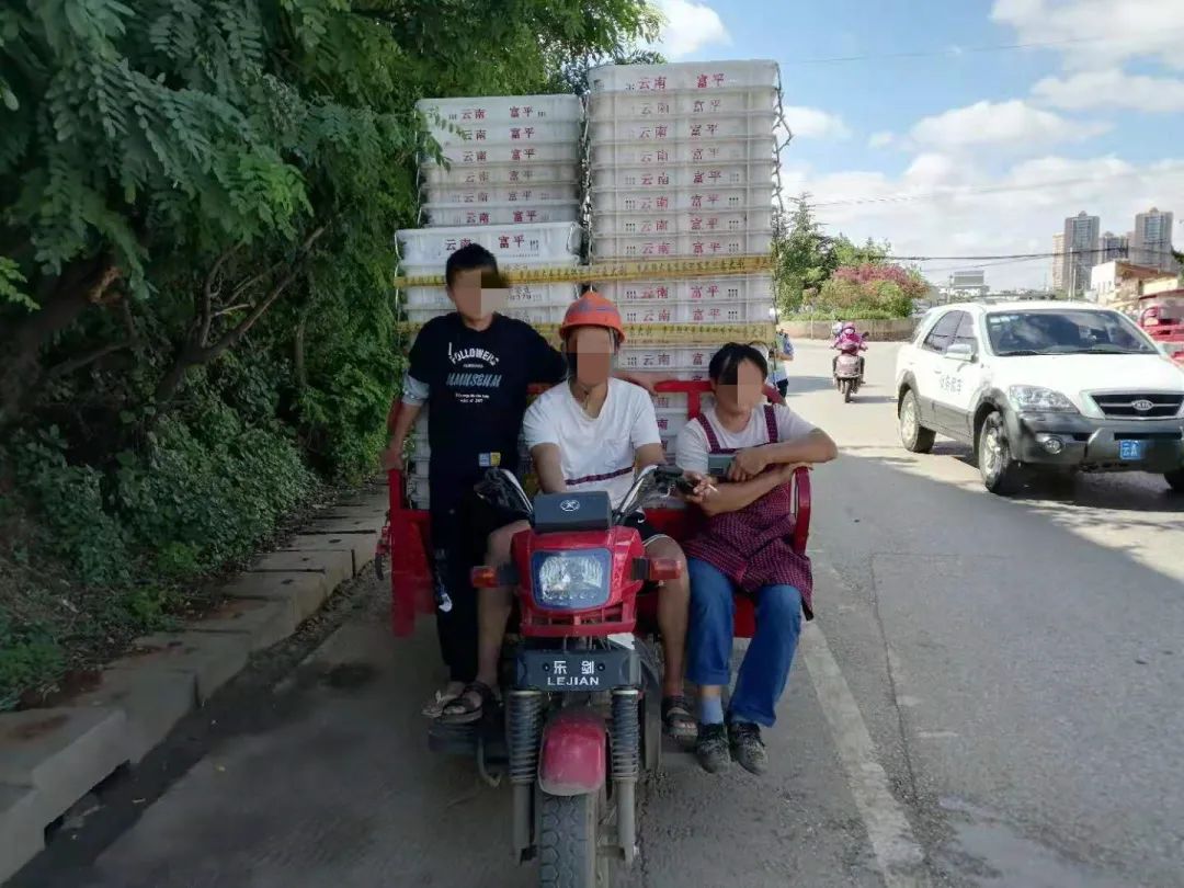 富民交警(微信)