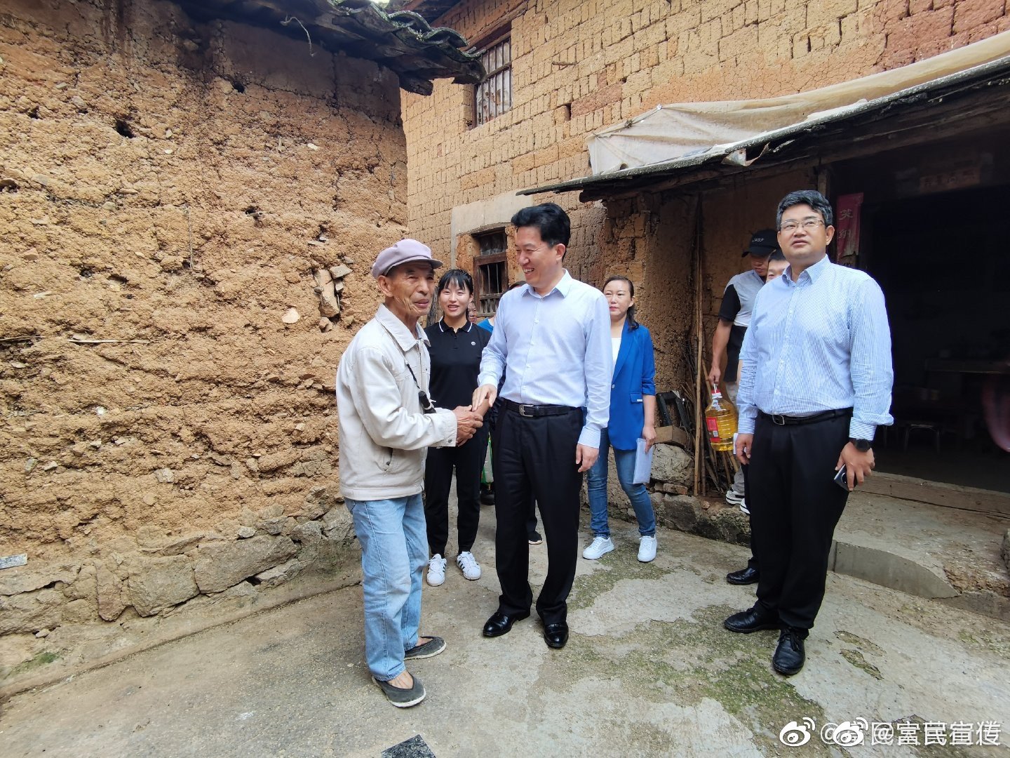 “八一”送温暖 优抚工作暖人心