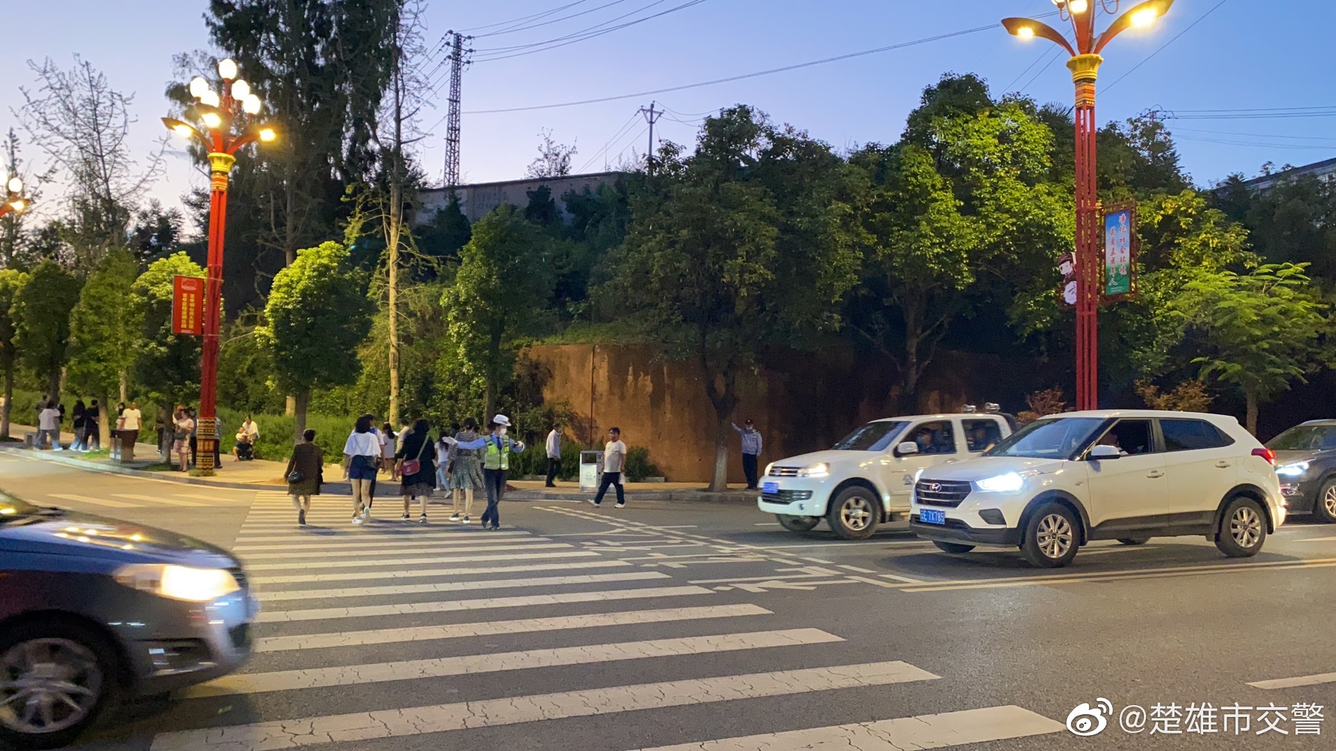 楚雄市交警微博